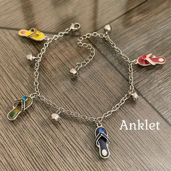 Vintage Jewelry - Vintage Y2K Flip Flop Ankle Bracelet with Bells